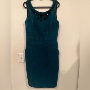 👗C. Wonder tweed Dress